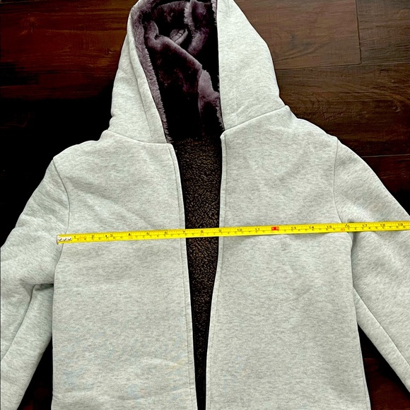 Plush zip up hoodie jacket - Picture 4 of 7